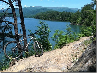 581749_10201254393906287_327432840_n